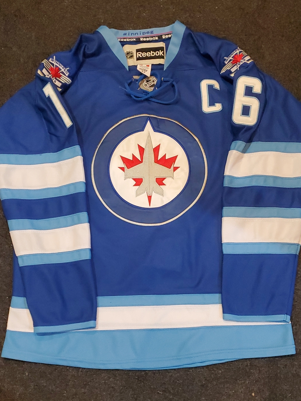 NHL Reebok Winnipeg Jets Andrew Ladd Jersey...🏒✈️